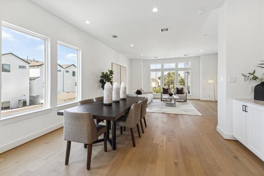 Imagine dining in this open space with friends and family. Display your decor and art in this nook storage space. A great place to make entertaining your guests easier.