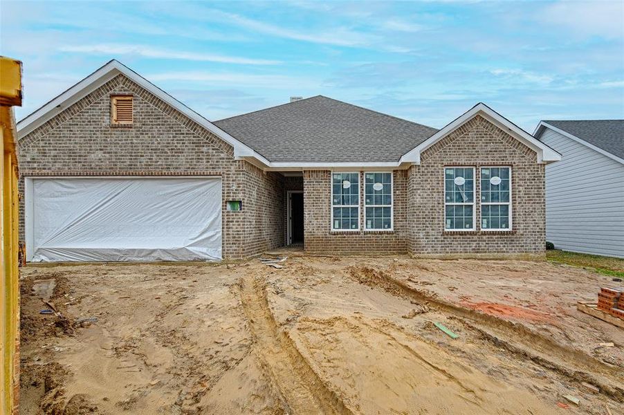 New construction Single-Family house 109 E Bexar Street, Mabank, TX 75147 - photo