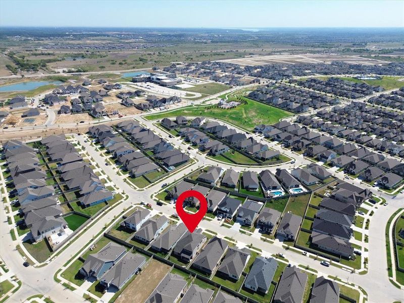 Close proximity to all of the community amenities.