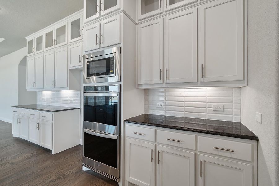 Kitchen | Concept 3634 at The Meadows in Gunter, TX by Landsea Homes