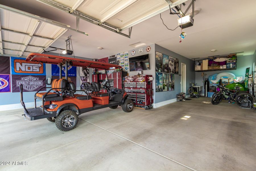 4 Car Garage