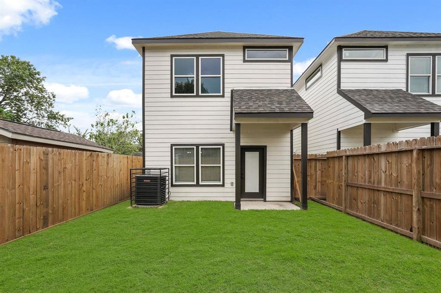 Back yard with green space to enjoy!