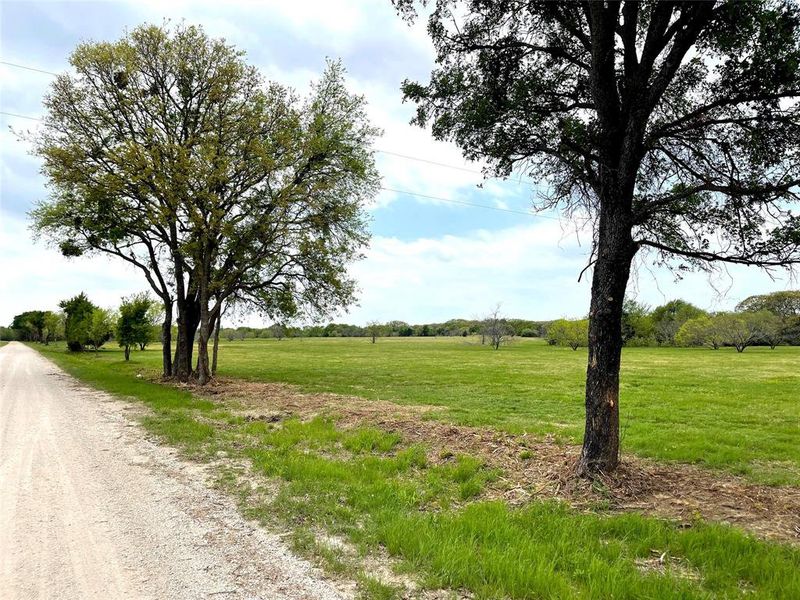 Country Roads on the Lake community in Tioga, TX