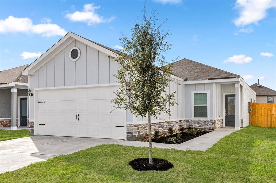 The welcoming exterior of the Pecan floor plan.