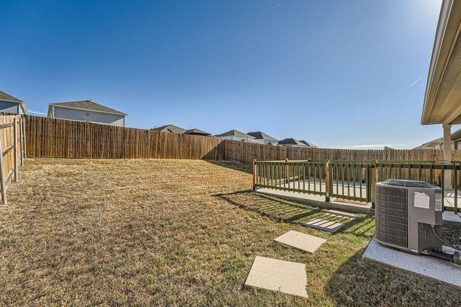 Open Backyard - great for entertaining