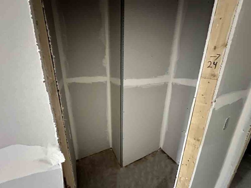 Terrace Bedroom Walk-in Closet Construction Progress