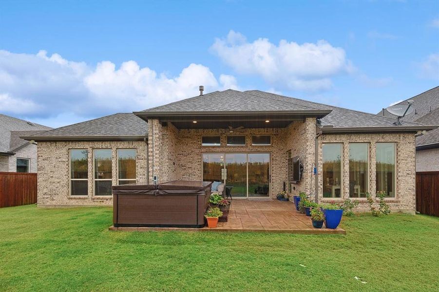 Large patio with enough space for pool!