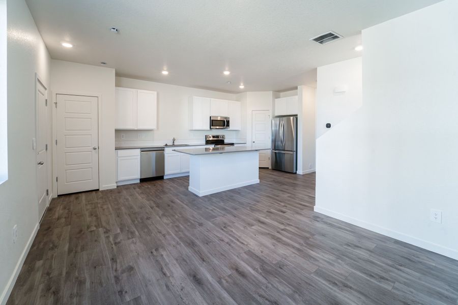 22A - Silvercliff Townhome Kitchen