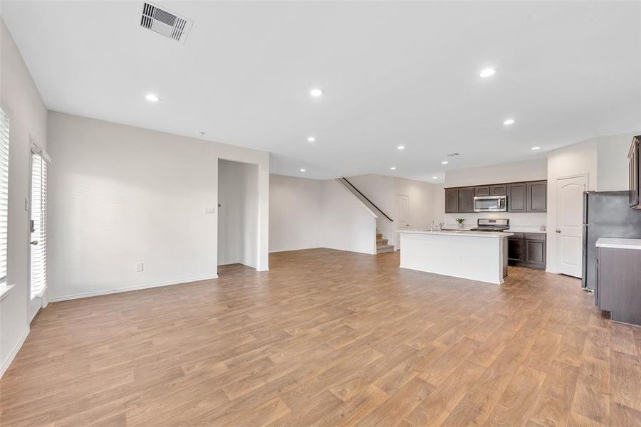 Open and spacious, it will be a joy to live and entertain in this beautiful and clean space.