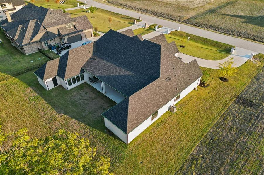 Plenty of yard for a pool and room for the kids and pets to play!