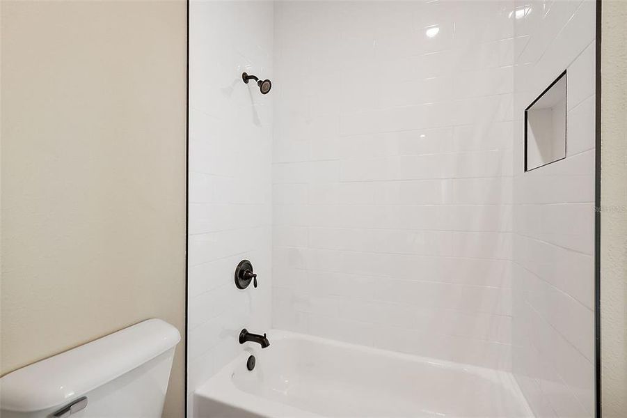 Guest/hall bath shower/tub combo