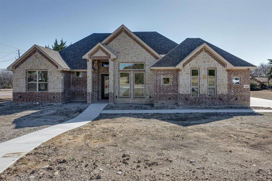 New construction Single-Family house 500 Cedar Rapids Lane, DeSoto, TX 75115 - photo