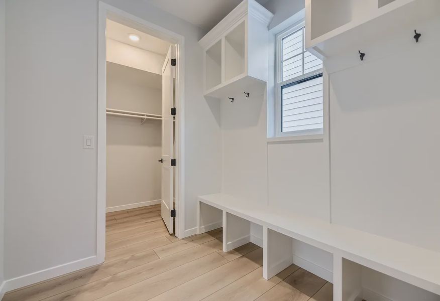 Homesite 150 Mudroom - 22 of 27