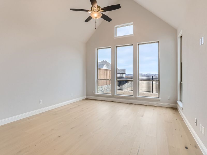 Plan 1635 Main Bedroom Representative Photo