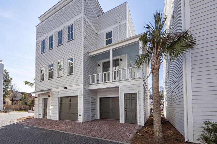 New construction Townhouse house 18 Iron Forge Alley, Charleston, SC 29403 - photo