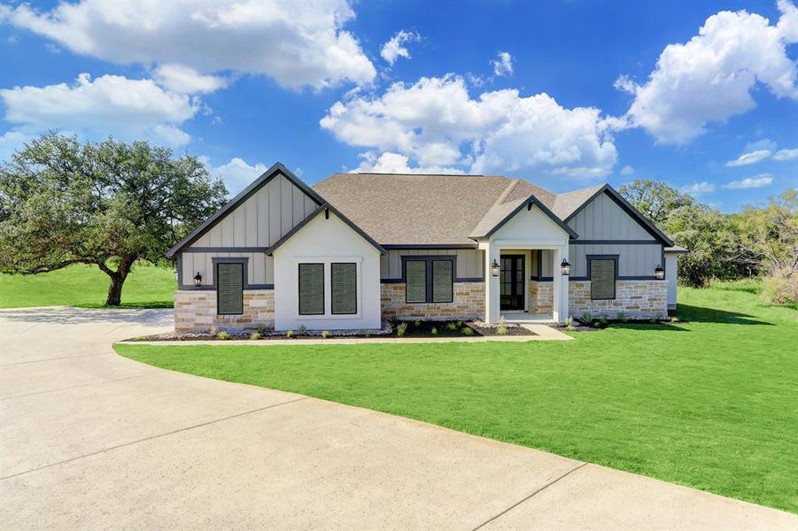 The Mantle being built at 373 Prairie Clover is a stunning single-story home from the Terrata Homes’ Texas Hill Country Collection.