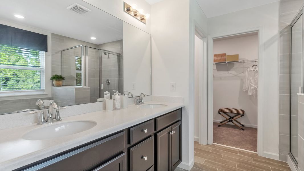 Brio plan owners suite bathroom