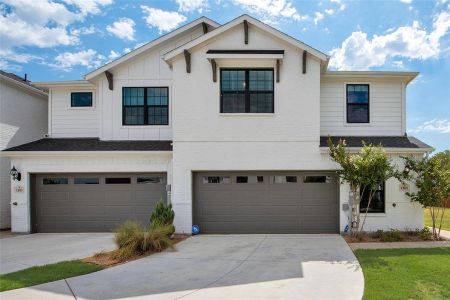 New construction Townhouse house 1101 Bowie Drive, Lewisville, TX 75077 - photo