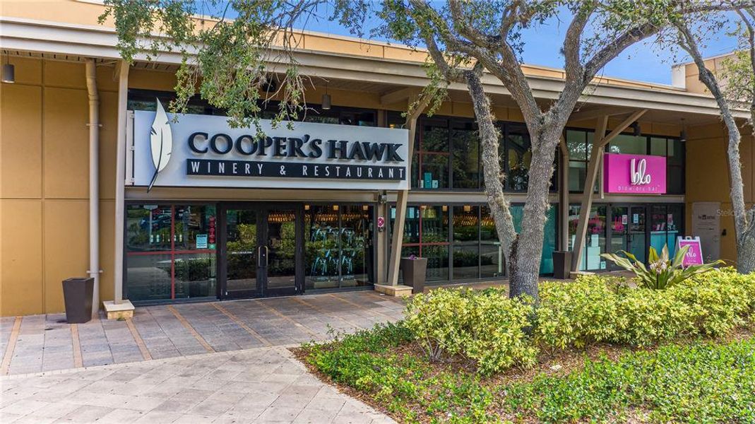 Coopers Hawk Restaurant