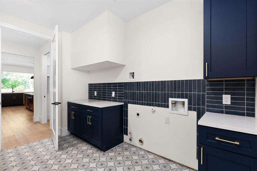 Large laundry/mud room