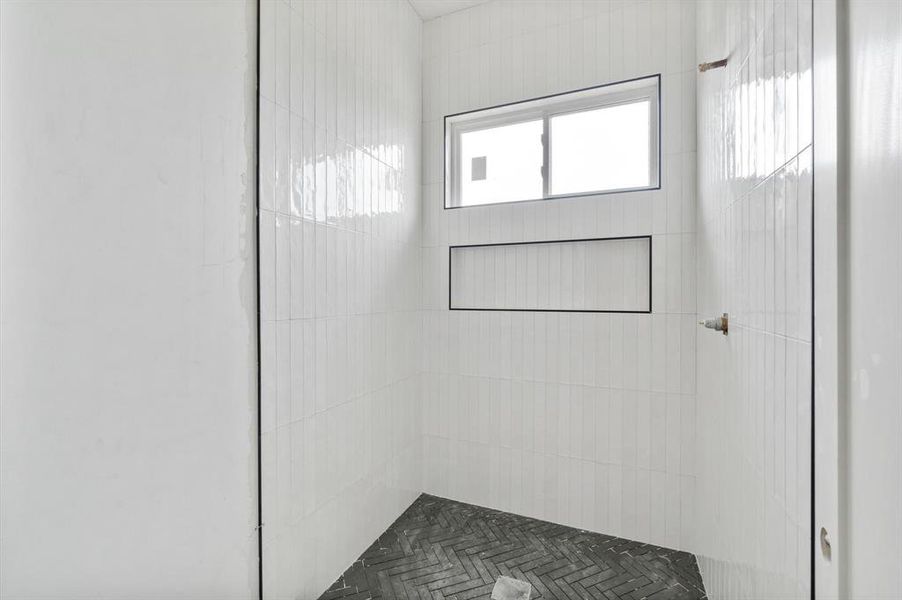 Secondary bathroom