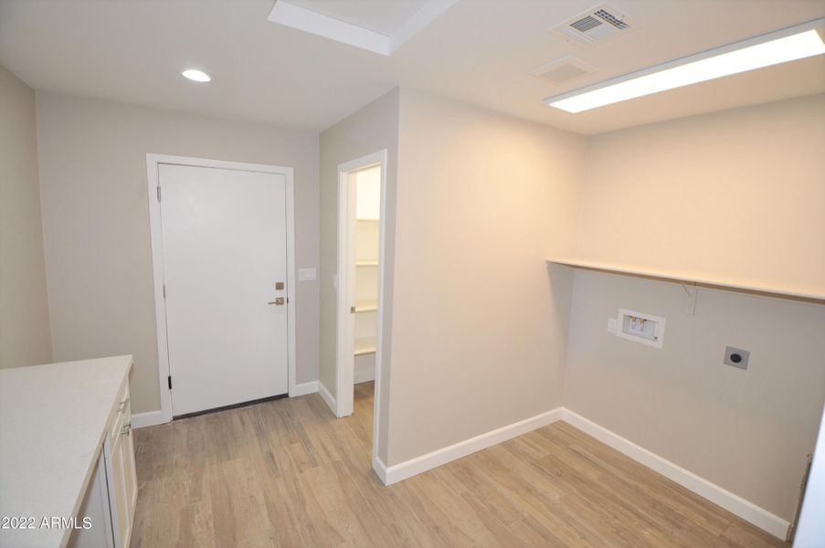 Laundry Room & Pantry