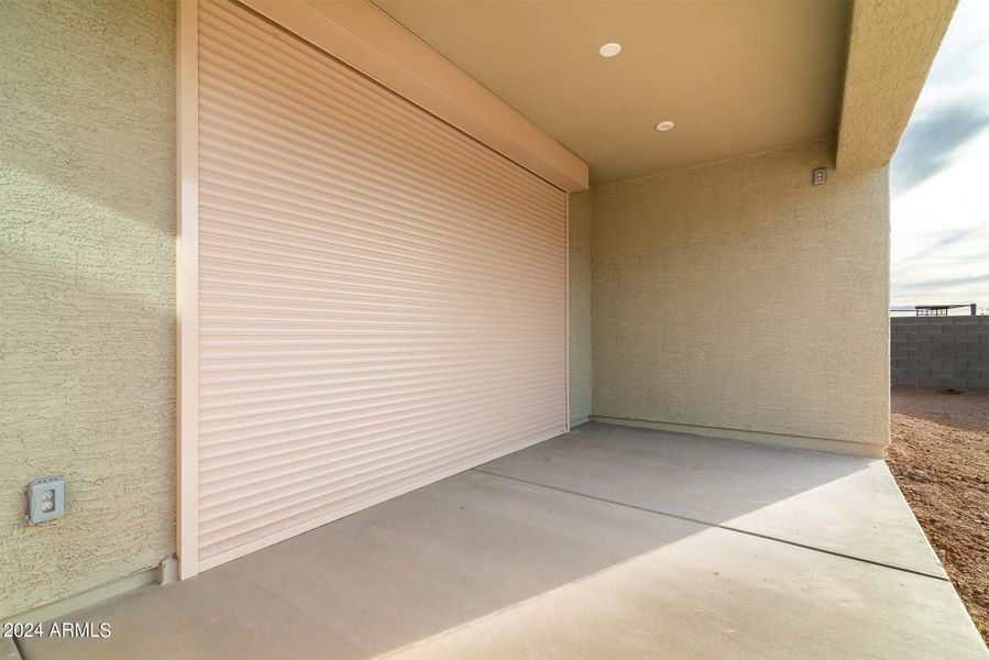 Electric Back patio door shutter