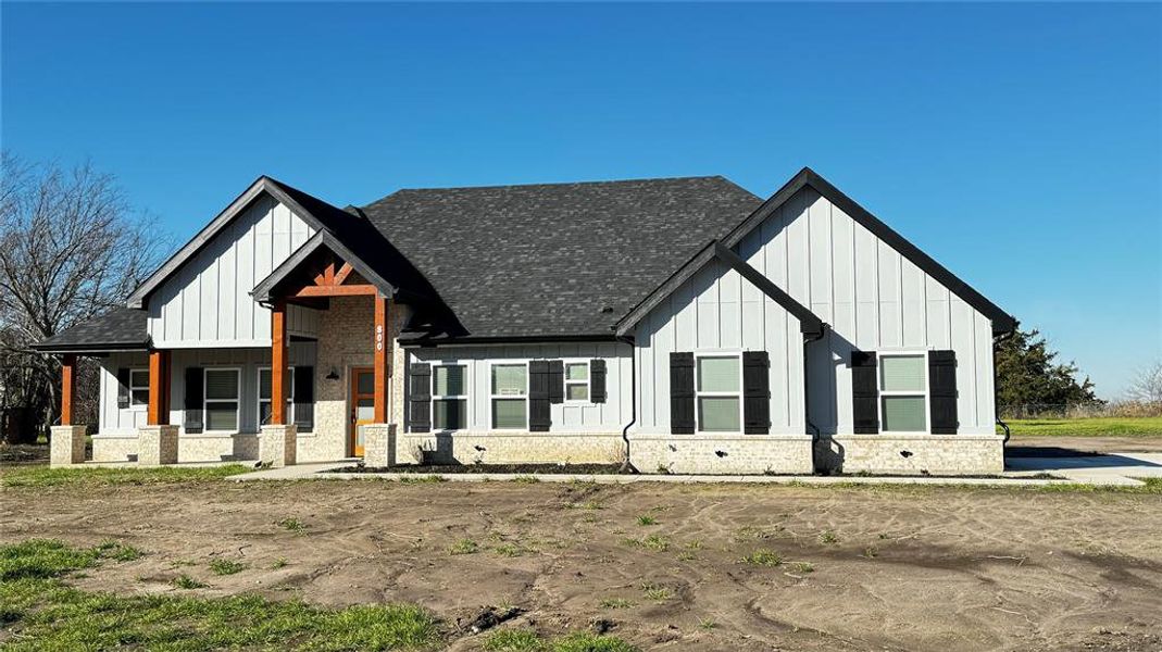 New construction Single-Family house 800 County Rd 4108, Greenville, TX 75401 - photo