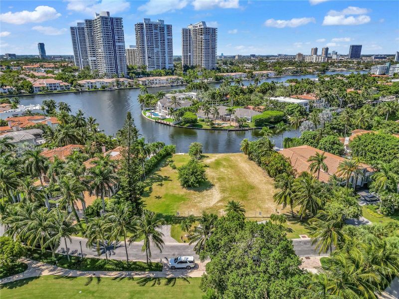 534 North Parkway, Golden Beach, FL 33160 - New Construction Home