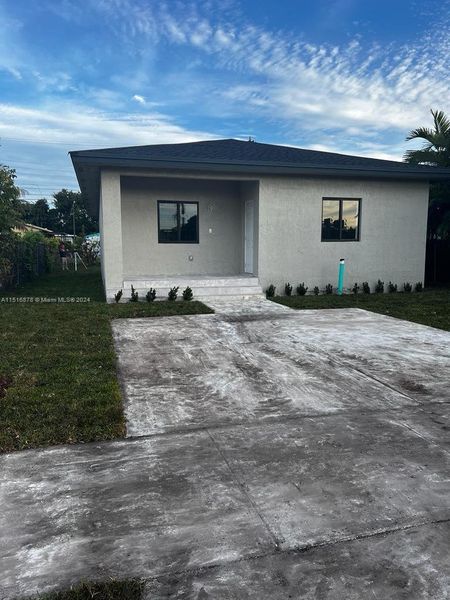New construction Single-Family house Miami, FL 33142 - photo