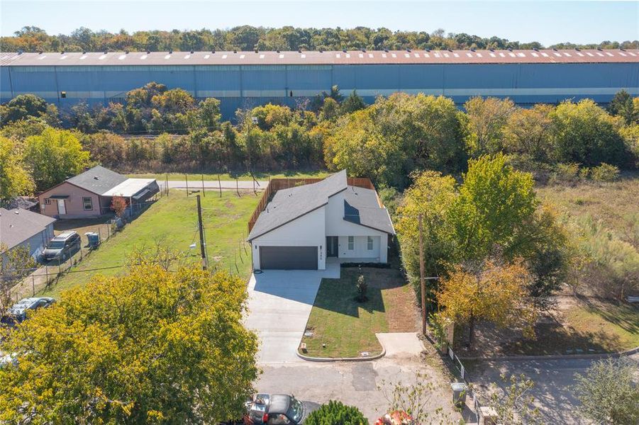 Birds eye view of property