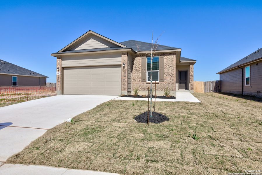 New construction Single-Family house 440 Horizon Pointe, Seguin, TX 78155 1702- photo