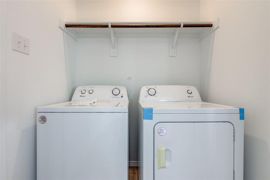 Laundry room with independent washer and dryer