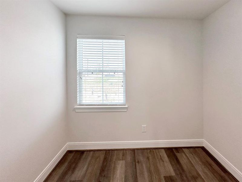 2nd Floor - Home Office Flex Space.