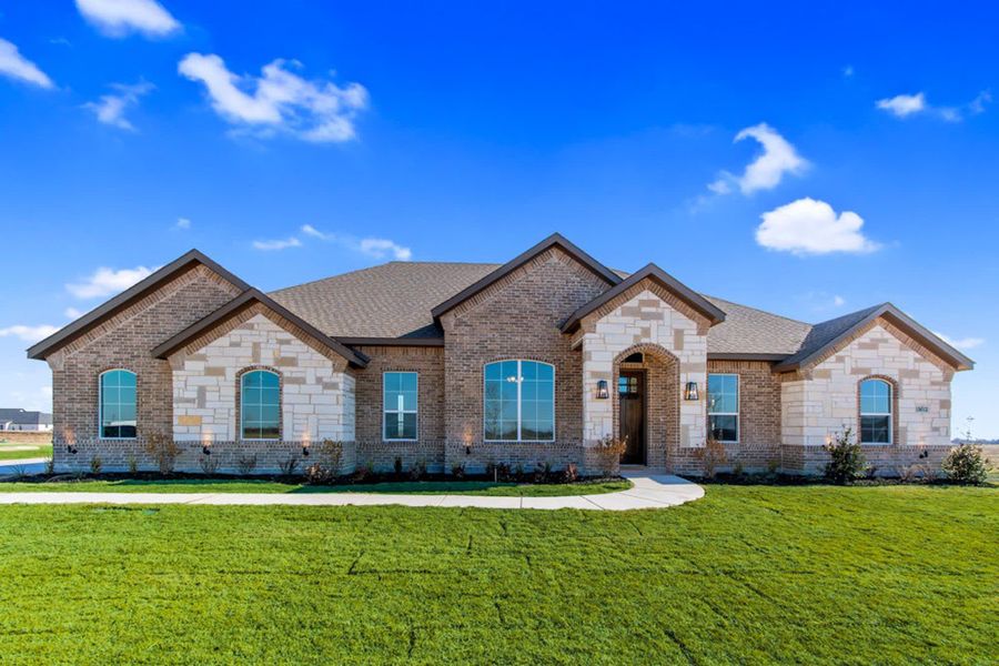 Elevation A with Stone | Concept 2406 at Hidden Creek Estates in Van Alstyne, TX by Landsea Homes