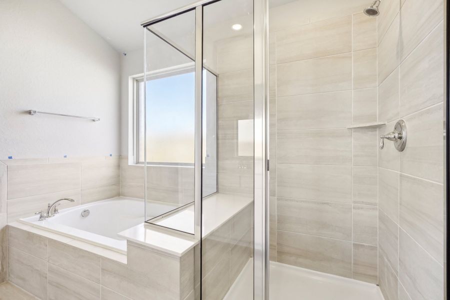 Primary bathroom in the Fitzhugh floorplan at a Meritage homes community.