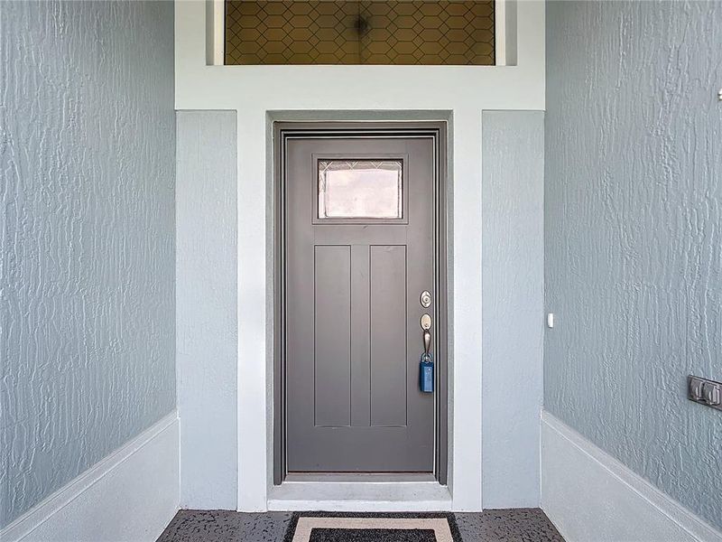 screened entryway