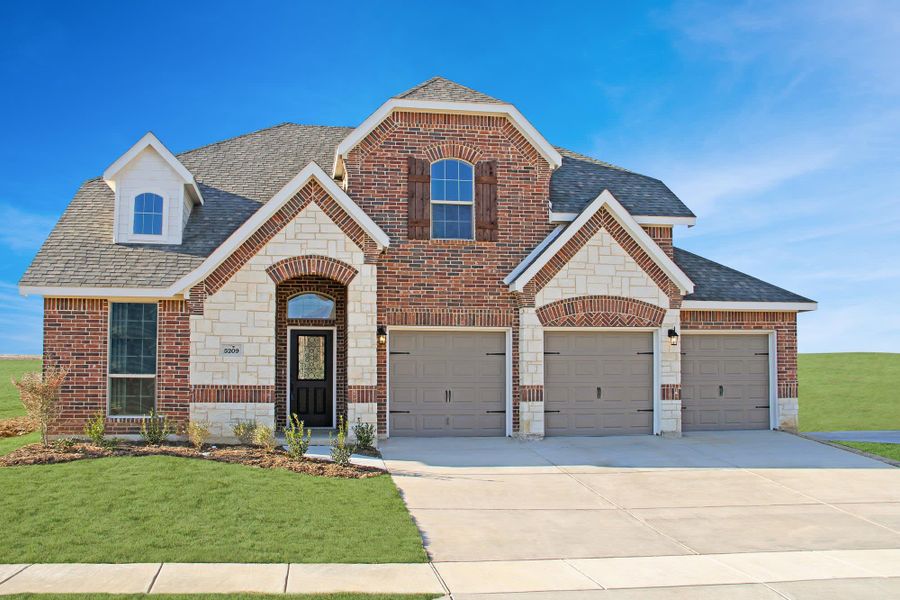 Elevation B with Stone | Concept 3015 at Belle Meadows in Cleburne, TX by Landsea Homes