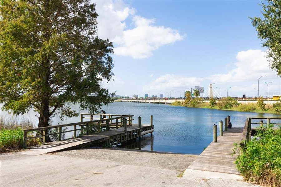 Public boat ramp on Lake Underhill