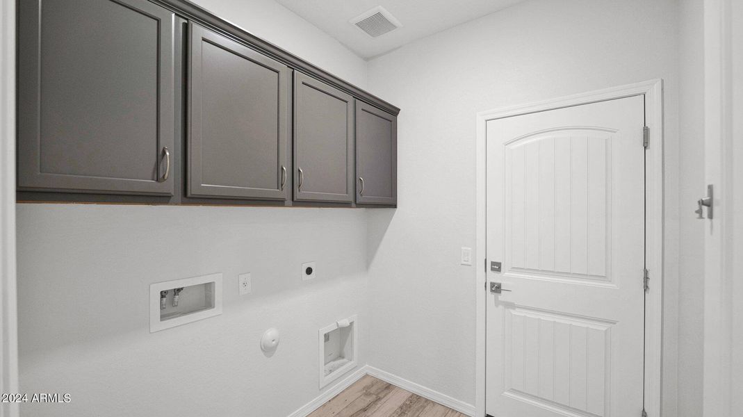 17 Laundry Room + Garage Entry