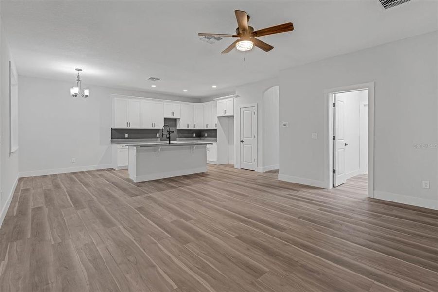 Family Room/Kitchen Combo