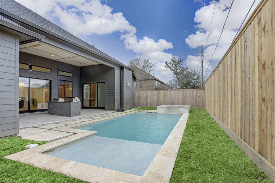 Builder’s similar previous pool builds that fit on this property,