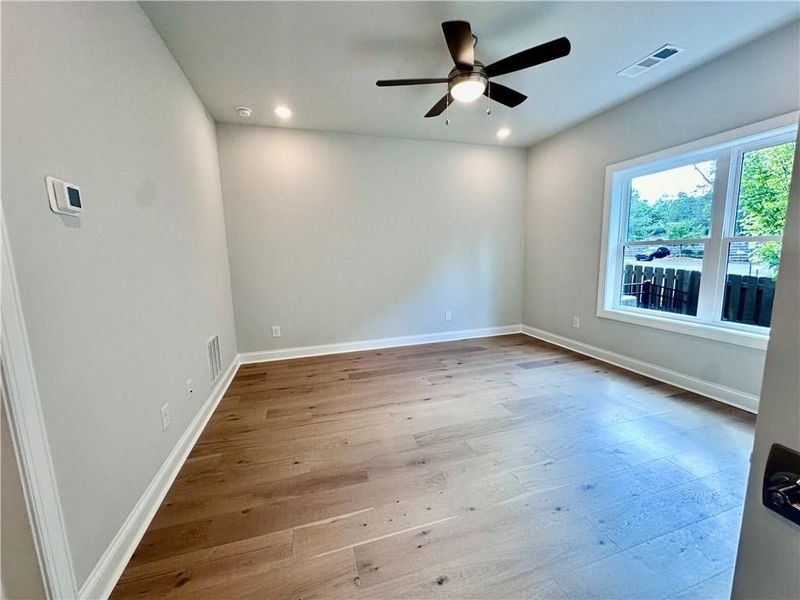 Oversized fourth bedroom on terrace level