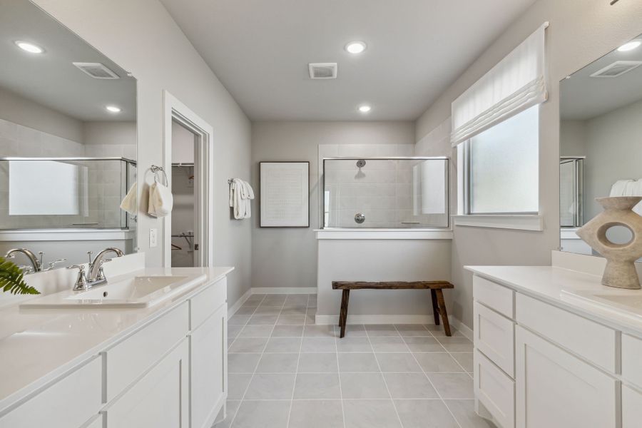 Primary Bathroom in the Wimbledon home plan by Trophy Signature Homes