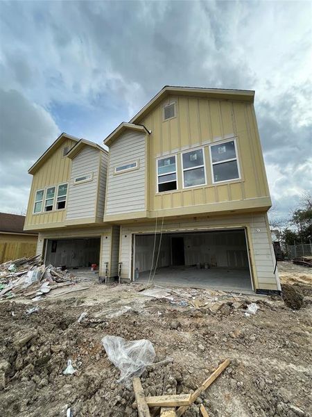 New construction Single-Family house 4609B Brady St, Houston, TX 77011 - photo