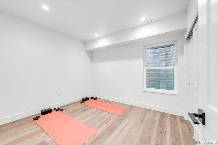 Gym/yoga room or 4th Bedroom.