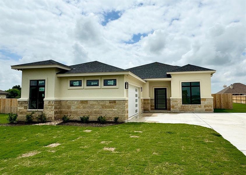 New construction Single-Family house 349 Meadow Valley Loop, Jarrell, TX 76537 - photo