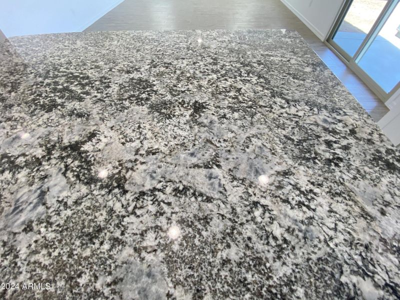 021_Kitchen_Granite