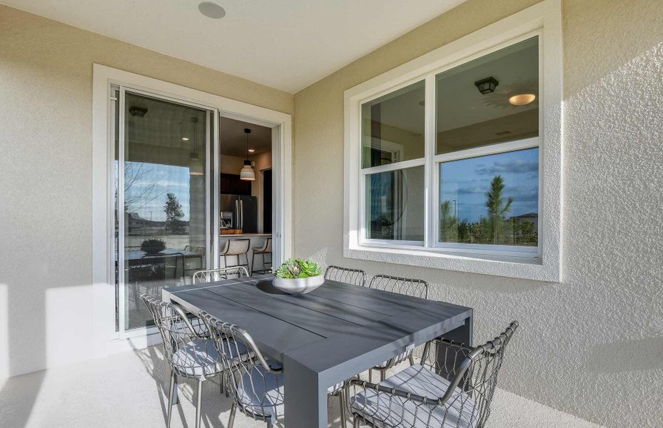 Covered Lanai to enjoy breakfast or dinner while t