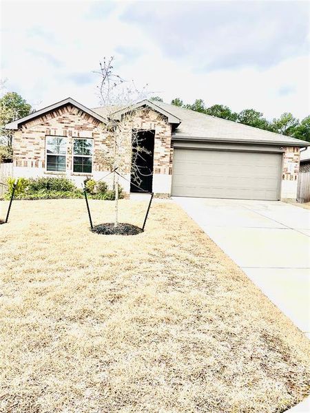 Welcome home to 40513 Winter Grass Bend